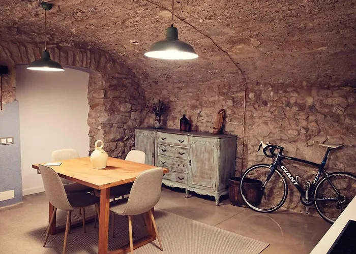 La Dolce Vita. Boutique * Χιρόνα